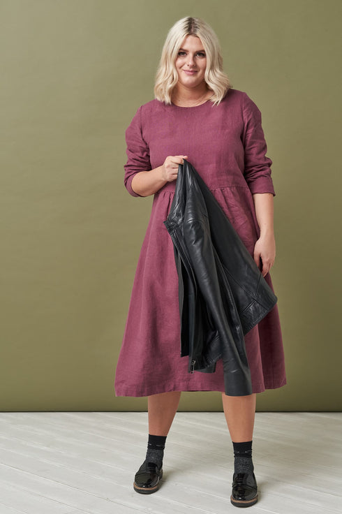 Image 10 of Pure linen dress washed and soft with long sleeves Madeira from Baltic Linen